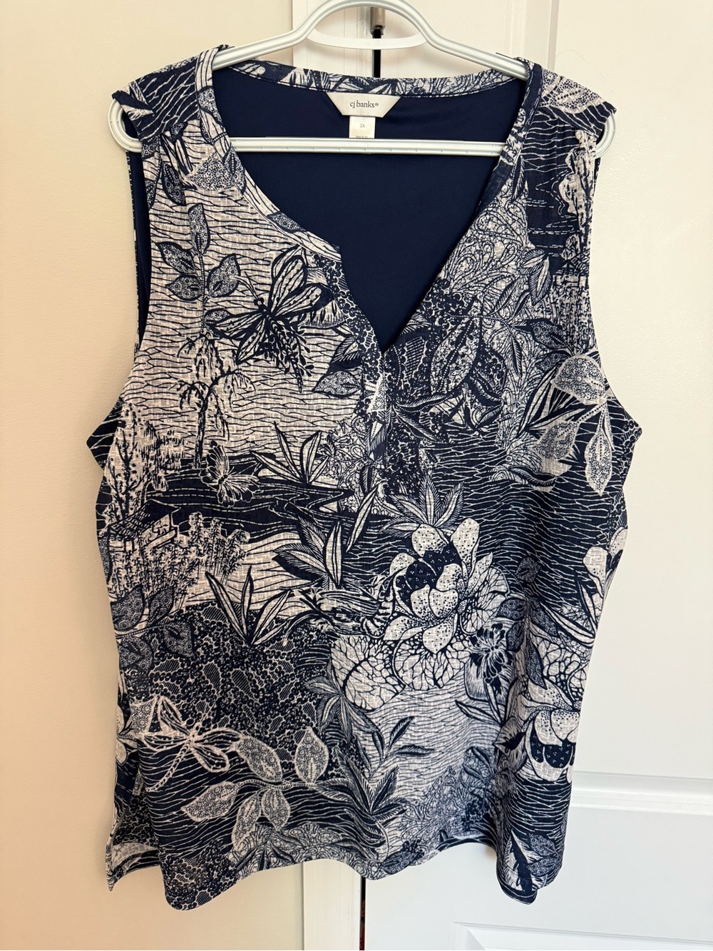 CJ Banks Navy and White Floral V-Neck Tank